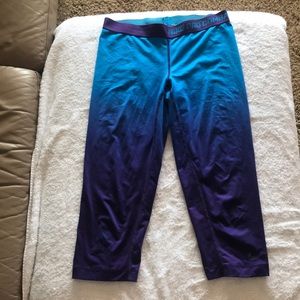 Nike Pro Combat Crops